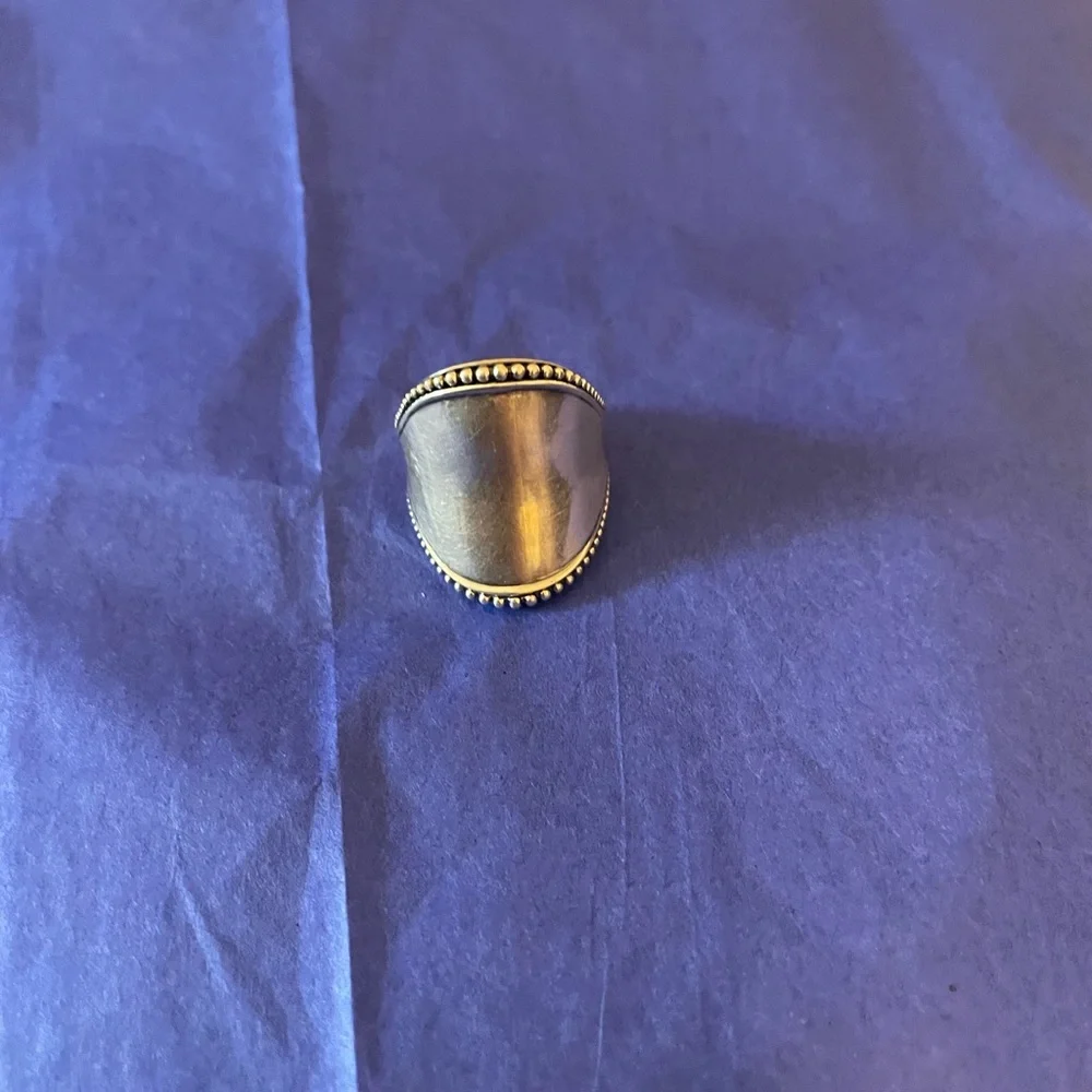 Lagos Ring - Picture 2 of 4